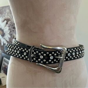 GUESS Silver and Crystal Studded Black, Patent Belt Size Small